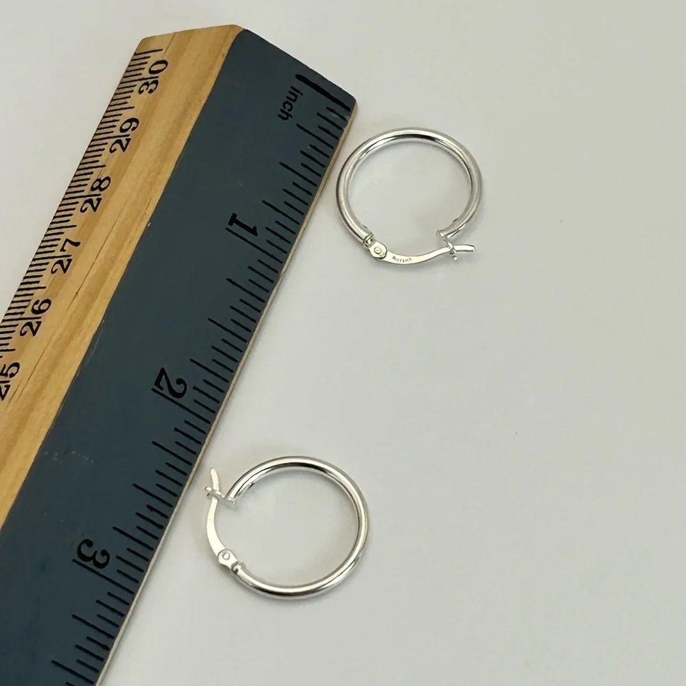925 Silver Hoop Earrings Stamped 3/4" - Picture 8 of 8
